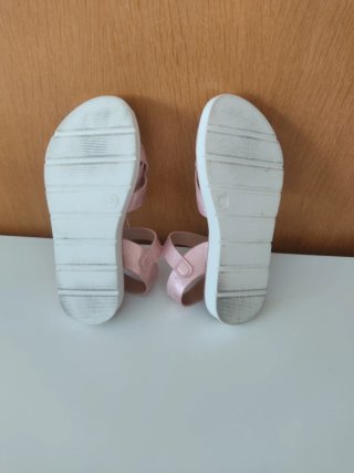 Sandalias Niña Talla 30 Rosadas