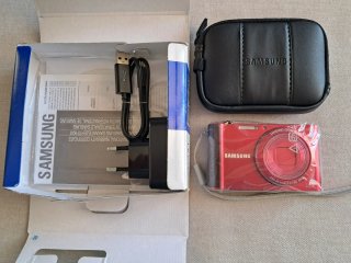 Cámara Samsung ST200 Roja + 2 Baterías y fundas