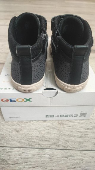 Botín Geox niña talla 34