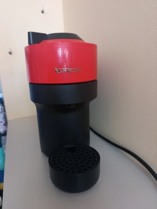 Cafetera Nespresso Vertuo Roja y cajón de regalo