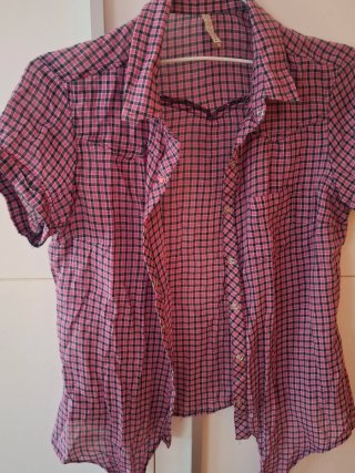 Camisa cuadros rosa y negra manga corta
