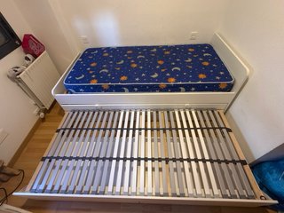 Letto a castello doppio con cassetti e materasso