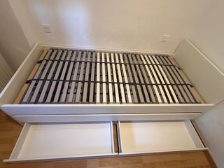 Letto a castello doppio con cassetti e materasso