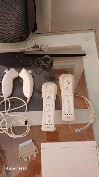 Consola Nintendo Wii Blanca + Accesorios
