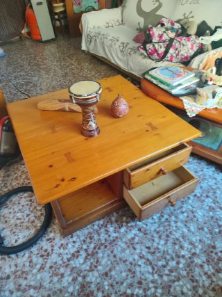 Mesa de comedor grande de madera
