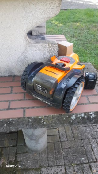 Tagliaerba robotizzato LawnMaster