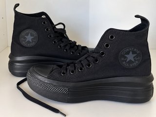 Converse Run Star Hike Plataforma Talla 37.5