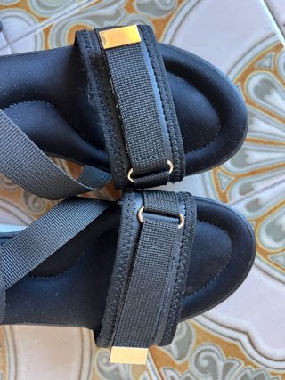 Sandalias cuña Chica 10 talla 38