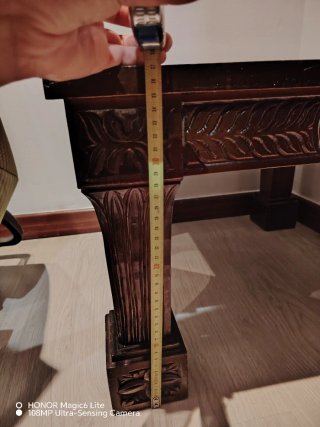 Mesa auxiliar antigua madera tallada mármol