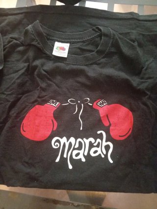 Camiseta Fruit of the Loom Boxeo Negra
