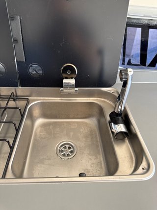 Fregadero combinado con cocina CAN