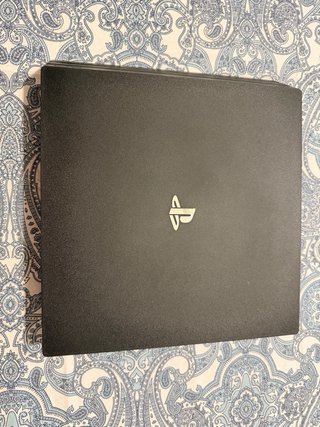 PS4 Pro 1TB CUH-7216B