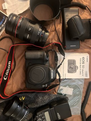 Canon 5D Mark IV + Lente 24-70 + Accesorios