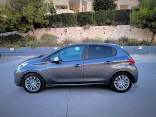 Peugeot 208 2019
