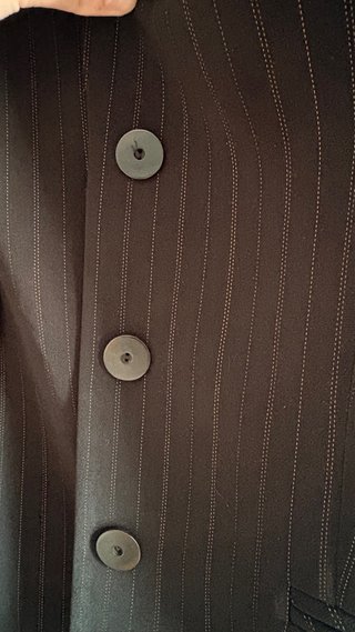 Traje de chaqueta rayas negro y marrón