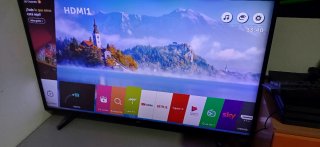 LG Smart TV Negro de 50 pulgadas Bástate buena