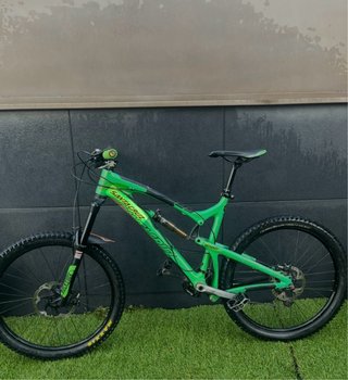 Bicicleta Enduro Santa Cruz Nomad C 26’