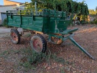 Remolque agrícola verde