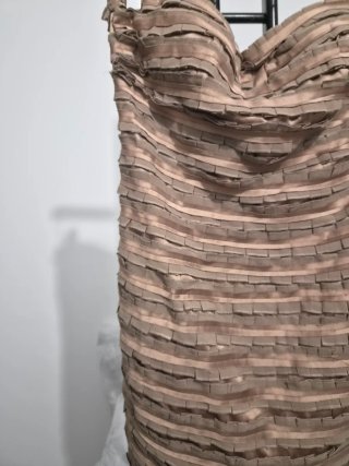 Vestido de fiesta sin tirantes
