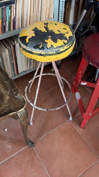 Taburete Vintage Metálico y Piel