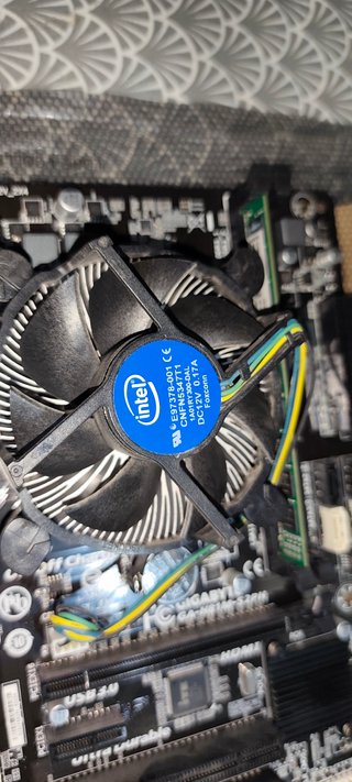 Placa Base Gigabyte GA-H81M-S2PH