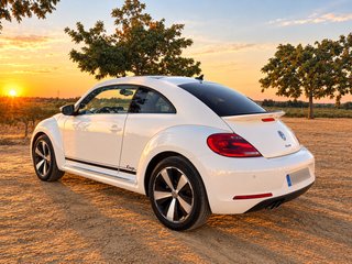 Volkswagen Beetle 2.0 TDI 140 CV Design