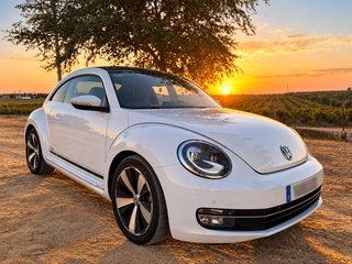 Volkswagen Beetle 2.0 TDI 140 CV Design