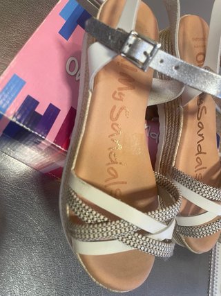 Sandalia cuña Oh! My Sandals STYLE blanco/plata