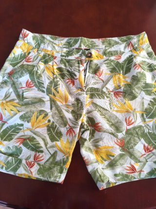 Bermudas mujer estampado tropical
