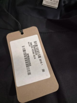 Falda negra midi, Bottega Veneta