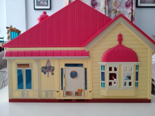 Casa de Bluey incluye figuras de coco y snickers
