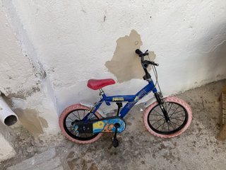 Bicicleta infantil Spiderman azul