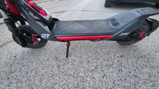Patinete eléctrico Segway ZT
