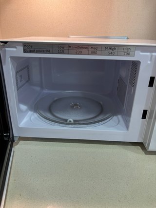 Microondas OK. OMW 2024-3 W (700W/20L) NUEVO