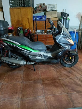 Moto Kawasaki J300 abs 2014 (Precio negociable)