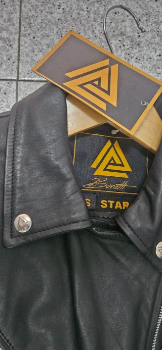 Chaqueta Cuero BONETTI Talla S Negra