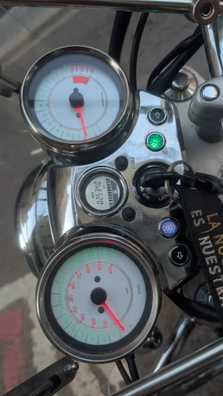 Hyosung Aquila 125cc Custom Moto