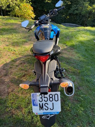 Suzuki GSX-S 125 - Impecable, <6000 km