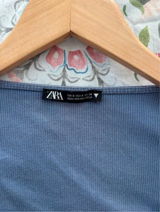 Top Zara manga larga fruncido azul S