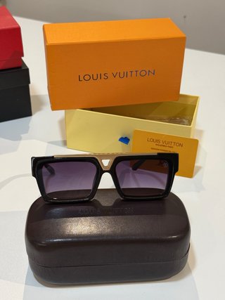 Gafas de Sol Louis Vuitton Negras y Doradas