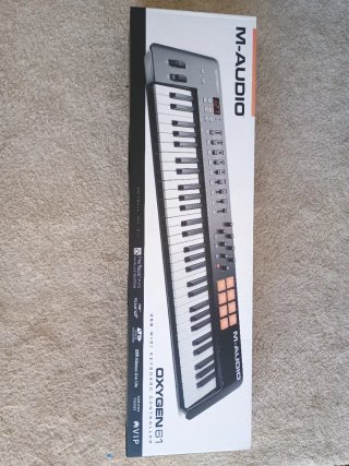 Controlador M-Audio Oxygen 61