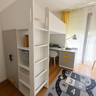 Cama alta SMÅSTAD IKEA con escritorio 90x200