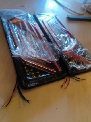 Luces LED Traseras Camión/Remolque 12/24V