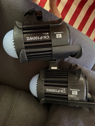 Equipo Focos LED Nanguang CN-P100WII x2