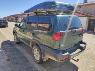 Nissan Terrano II 2001