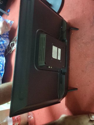 Televisor TCL LCD