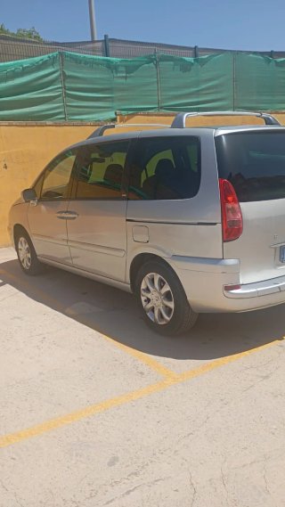 Peugeot 806 2004