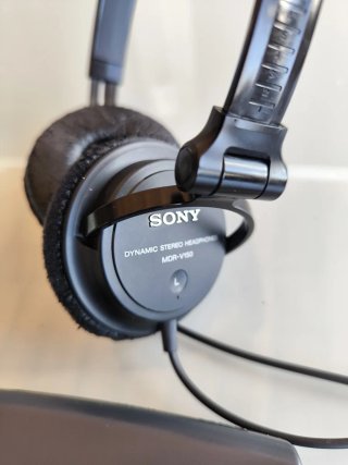 Sony Discman D-171 + Auriculares Sony MDR-V150