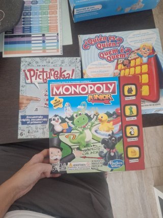 Monopoly Junior y Pictureka y quien es quien