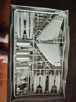 Maqueta Avión Harrier Matador Revell